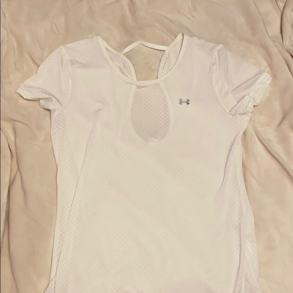 Under armor shirt